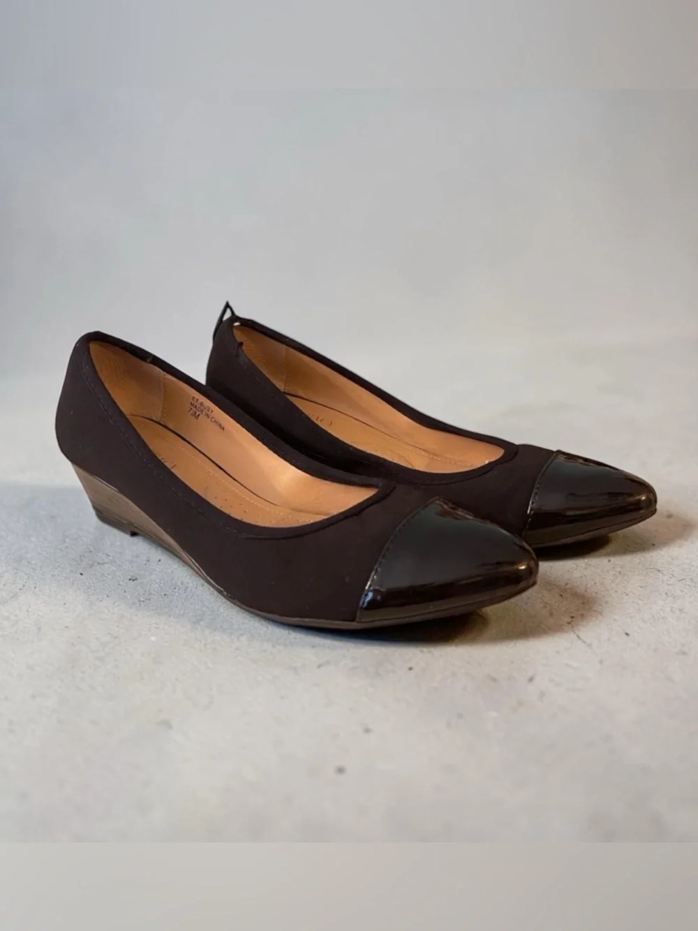 Ellen Tracy Black Wedge Shoes